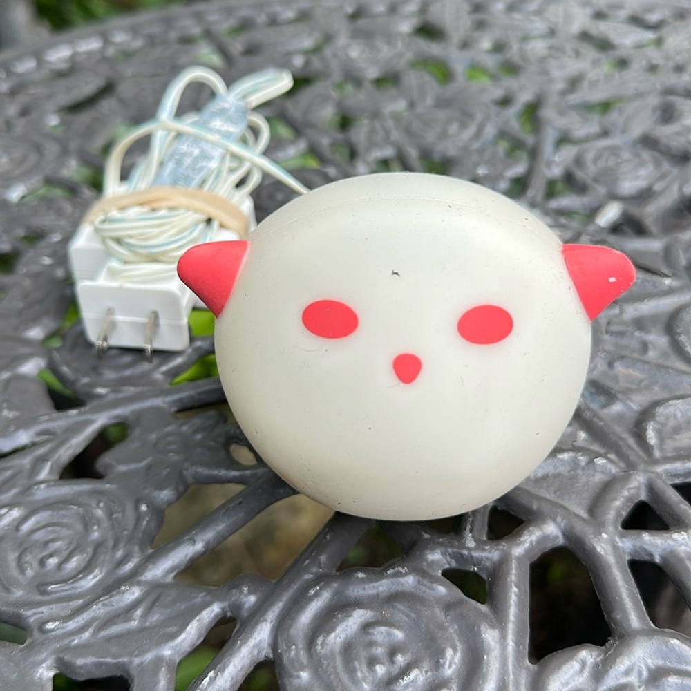 IKEA Spoka Cat Color Changing Kids Night Light Up With Charger